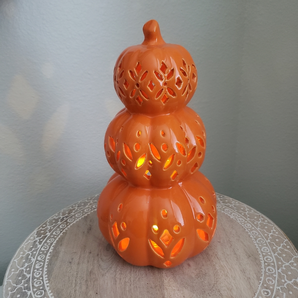 Pumpkin light in Orange